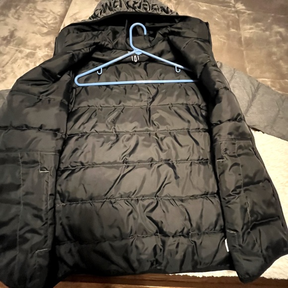 Boys Under Armour Puffer Coat - Picture 4 of 5